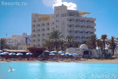 Dreams Beach Hotel 